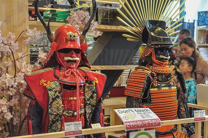 A Tour to Explore the Symbol of Osaka: Osaka Castle - A Closer Look at the Osaka Castle Private Tour