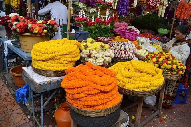 A Trail Through Bengaluru's Markets - Discovering Bangalore’s Markets: A Journey Filled with Colors, Stories, and Flavors