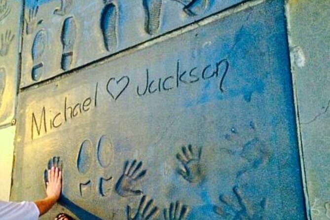 A Tribute Tour: Michael Jackson's Path in Los Angeles - Key Points