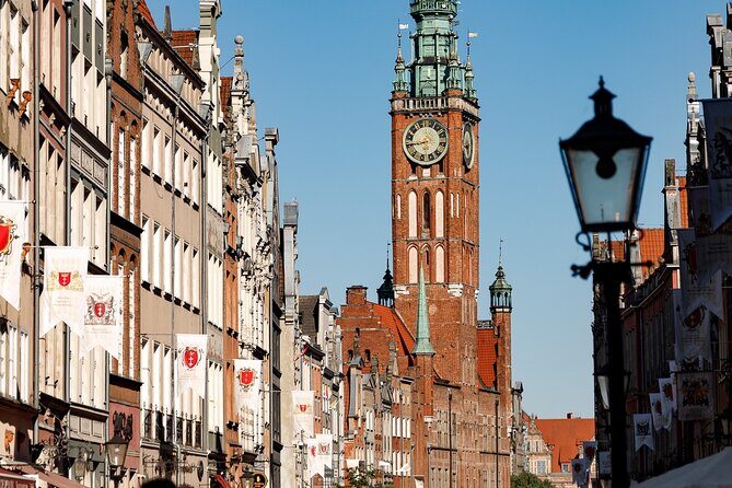A Two Hour Walking Tour in Old Town Gdansk - Key Points