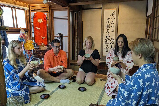 A Unique Antique Kimono and Tea ceremony Experience in English - Exploring the Experience: What to Expect