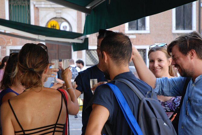 A Venetian Evening - Wine Tasting & Cicchetti with a Local guide - Who Should Consider This Tour?