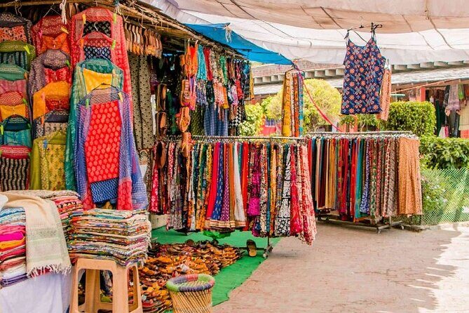 A Walking Tour Through Delhi's Colorful Bhogal Bazaar - The Sum Up