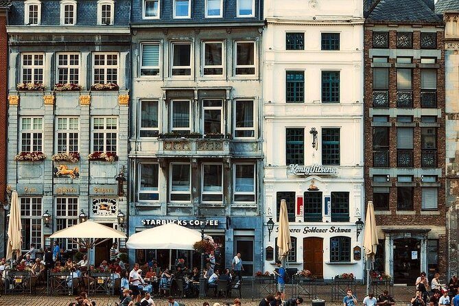 Aachen Private Walking Tour With A Professional Guide - Why Choose a Private Guided Tour in Aachen?