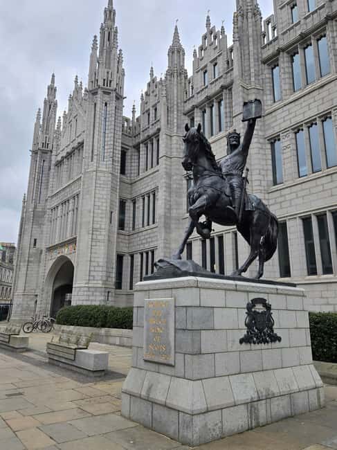 Aberdeen: City Center and Old Aberdeen Walking Tour - Exploring Aberdeen: What to Expect from the Tour