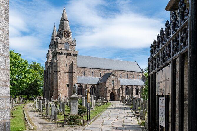 Aberdeen Historical & Turbulent Times Walking Tour - Castlegate and Historic Crime Scenes