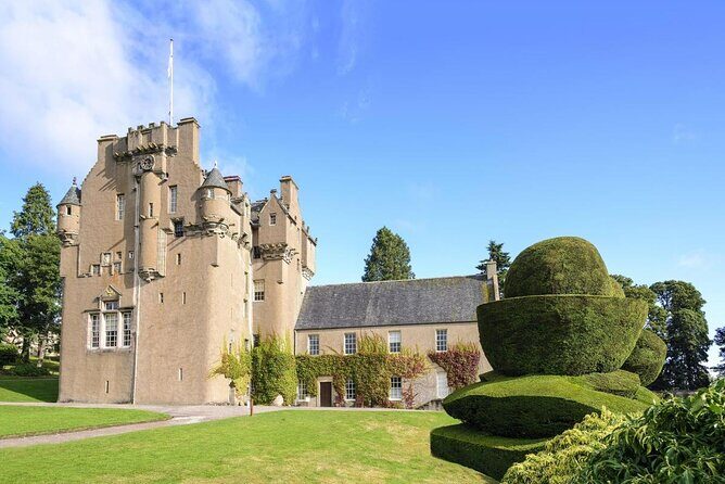 Aberdeen & Shire Castle & Distillery Private Group one Day Tour - Discover the Authentic Charm of Aberdeenshire on a Private Scottish Day Tour