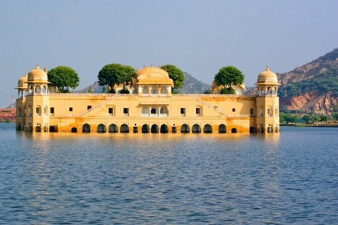 Abhaneri & Fatehpur Sikri Excursion from Jaipur - Who Should Consider This Tour?