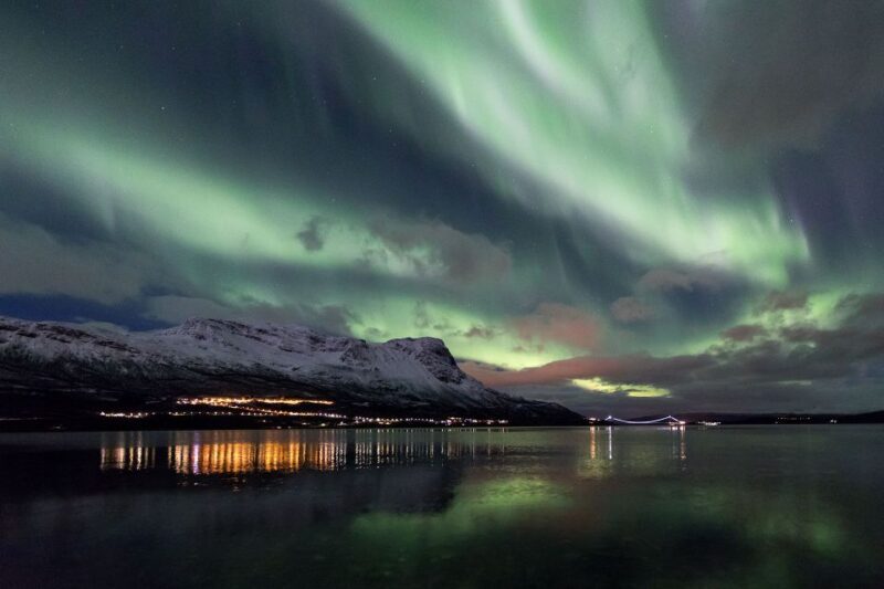 Abisko: Guided Aurora Chase with Hotel Transfers - Setting Expectations for Your Aurora Chase