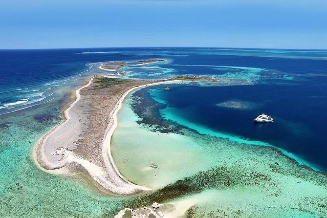 Abrolhos Islands 5 Day Cruise - An Authentic 5-Day Abrolhos Islands Cruise Experience