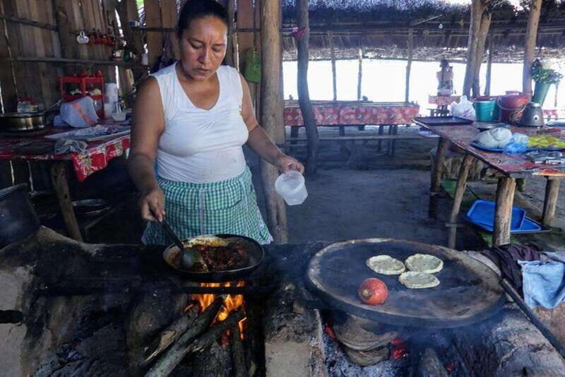 -Acapulco: Cooking Class Lagoon Boat Ride & Lunch Experience - Key Points