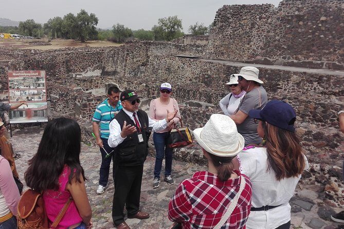 Acolman-Teotihuacán-Plaza of the Three Cultures- Craft Workshop - Who Should Consider This Tour?