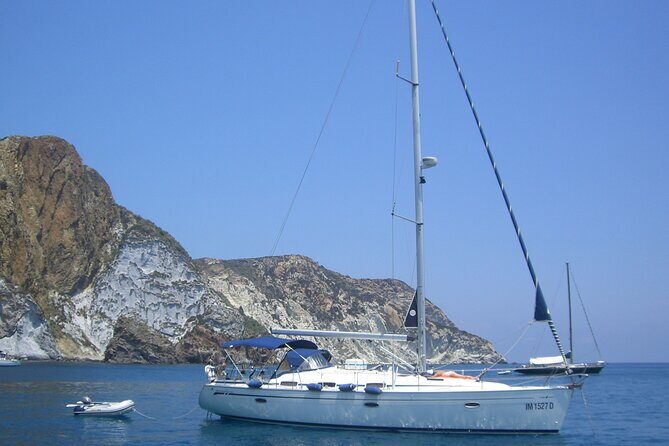 Activities on the Amalfi coast with a sailing boat - An In-Depth Look at the Amalfi Coast Sailing Tour