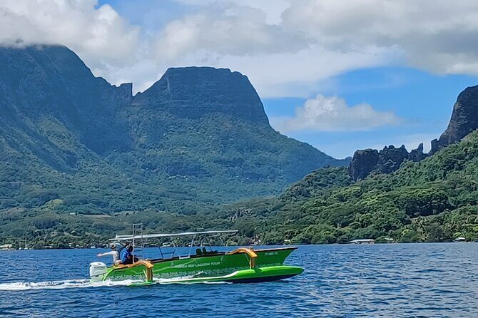 Activity/Excursion Lagoon Tour to Moorea by Canoe 6 hours - Practical Details and Value