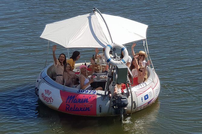 Adelaide 2-Hour BBQ Boat Hire for 7-10 People - Adelaide 2-Hour BBQ Boat Hire for 7-10 People: A Fun and Flavourful River Adventure