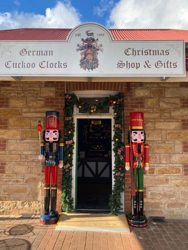 Adelaide: Adelaide Hills and Hahndorf Guided Tour with Lunch - A Deep Dive into the Tour Experience