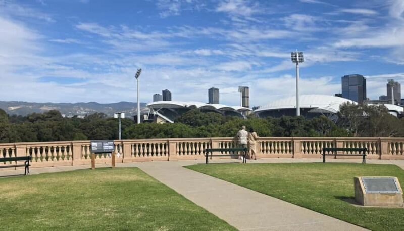 Adelaide City Highlights Half-Day Tour, Mt Lofty & Hahndorf - Transportation & Group Dynamics