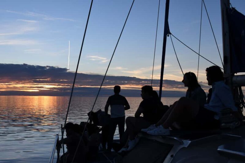 Adelaide: Glenelg Twilight Catamaran Cruise with Drink - Weather and Cancellation Policies