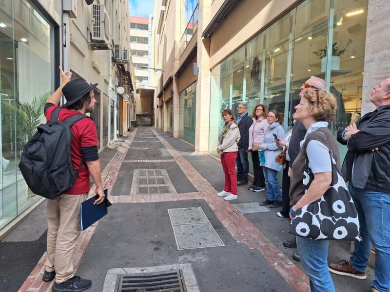 Adelaide: Guided Ultimate Walking Tour with Drink and Snack - Who Should Consider This Tour?