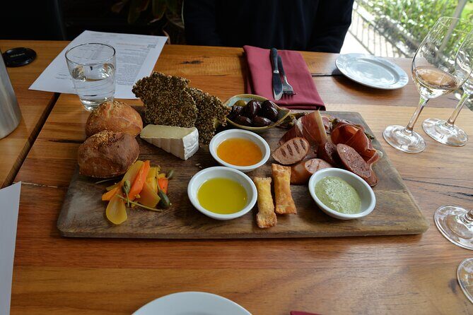 Adelaide Japanese Group Winery Day Tour in Barossa and Hahndorf - Scenic Drive Through Eden Valley and Adelaide Hills