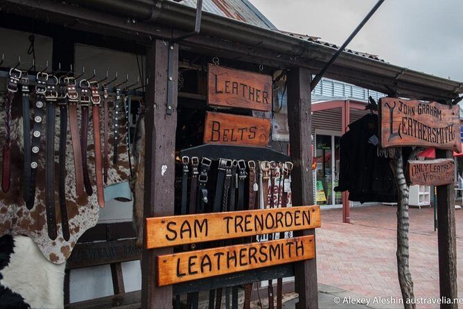 Adelaide: Private Boutique Wine Tasting & Sightseeing Tour - Key Points