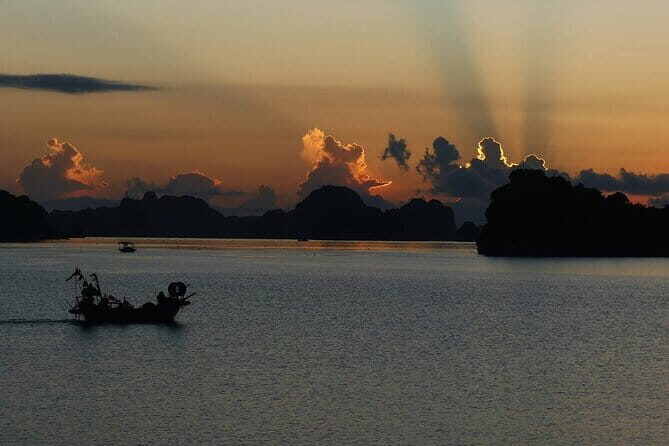 Admire Sunset View,Plankton Bioluminescent Night Kayak Lan Ha Bay - FAQ