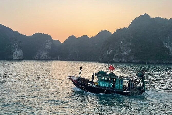Admire the Sunset on Lan Ha Bay: Kayaking, Swimming from Cat Ba - Key Points