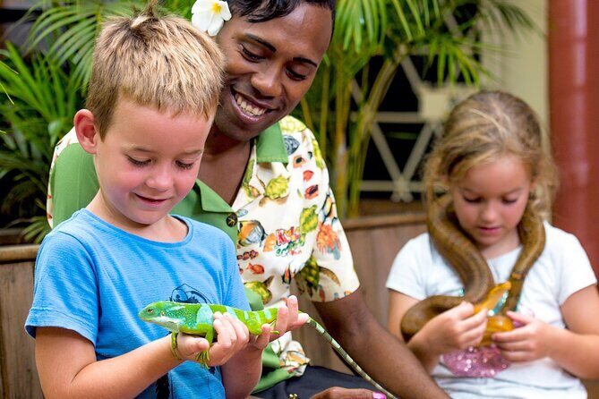 Admission + 2x Zip Line + Unlimited Water Slide Rides - FAQ