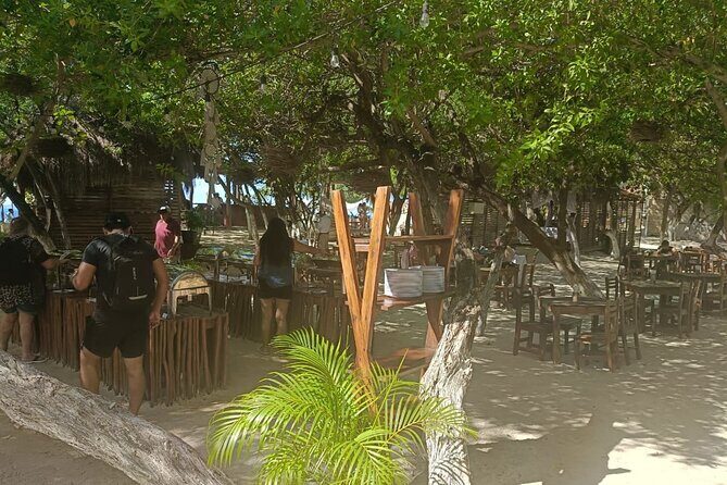 Adults Only Catamaran Isla Mujeres! Exclusive Beach Club & Bar - FAQ