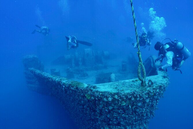 Advanced Wreck Diving at USNS General Hoyt S. Vandenberg - The Booking and Arrival Experience