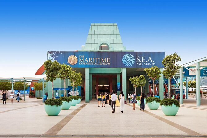 Adventure Cove Waterpark + 1 Way Transfer - Key Points