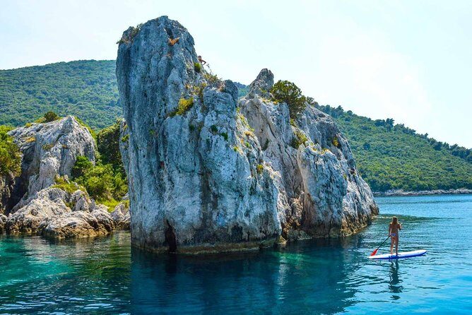 Adventure Sailing 4 Night Dubrovnik Cruise on the Huck Finn Cat - FAQ