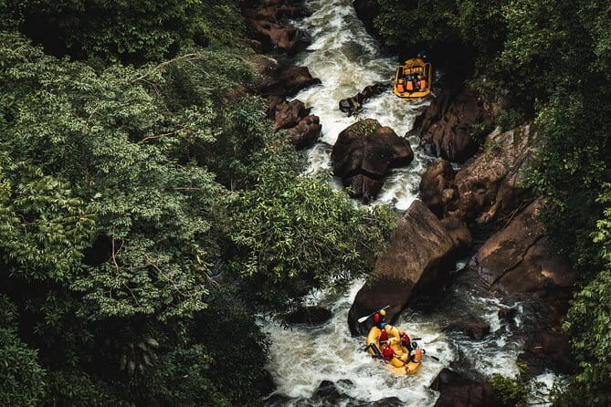 Adventure Sports & Thrilling White-water Rafting in Kampar River - Key Points