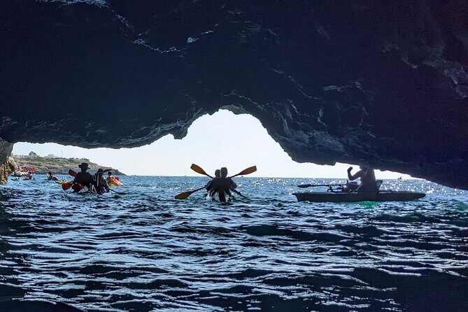 Adventure to the caves by canoe - Who Should Consider This Tour?