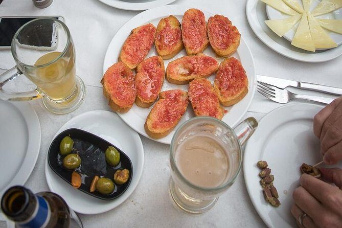Adventures day: Thermal Springs and Waterfalls - Lunch and Local Flavors in Montanejos