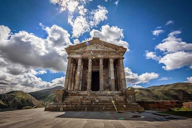 Affordable private tour to Garni pagan temple - Key Points
