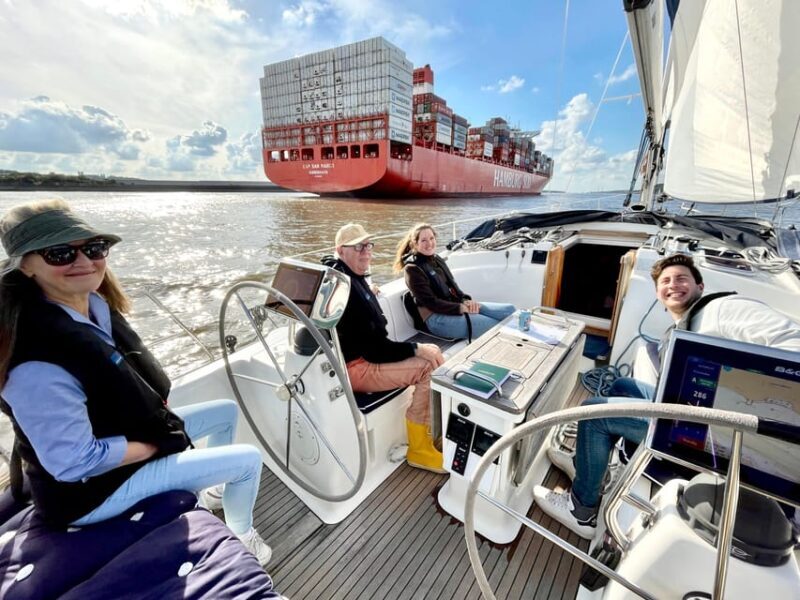 "After Work" - Sailing-Yacht Cruising Event, Hamburg/Elbe - FAQs