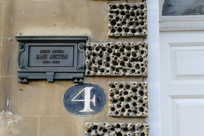 Afternoon Bath City Tour - Private tour from Bristol with a local guide - The Sum Up