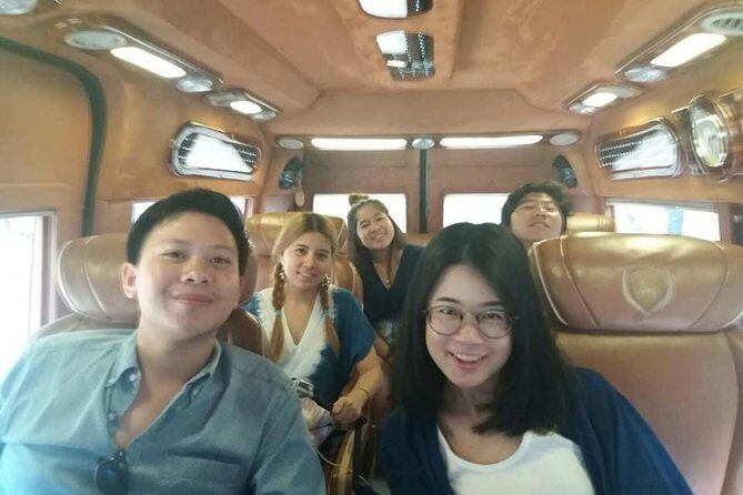 Afternoon limousine D-car 8-seat transfer to Hanoi depart from Sapa Town center - FAQ