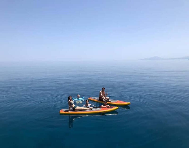 Agios Nikolaos: Luxury Catamaran to Spinalonga with Lunch - Visiting Spinalonga Island: A Photo and Sightseeing Stop