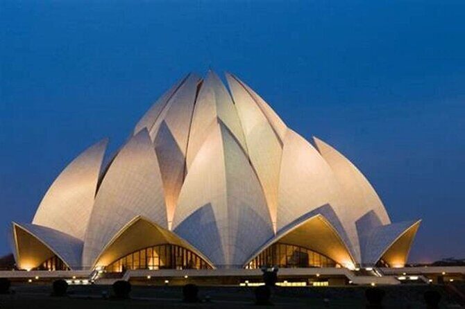 Agra and Beyond: 2-Day Taj Mahal, Fatehpur Sikri, and Delhi Tour - Why This Tour Offers Great Value