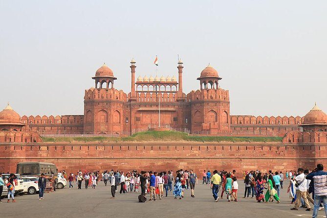 Agra day Tour with Private Taxi & Professional Guide - Key Points