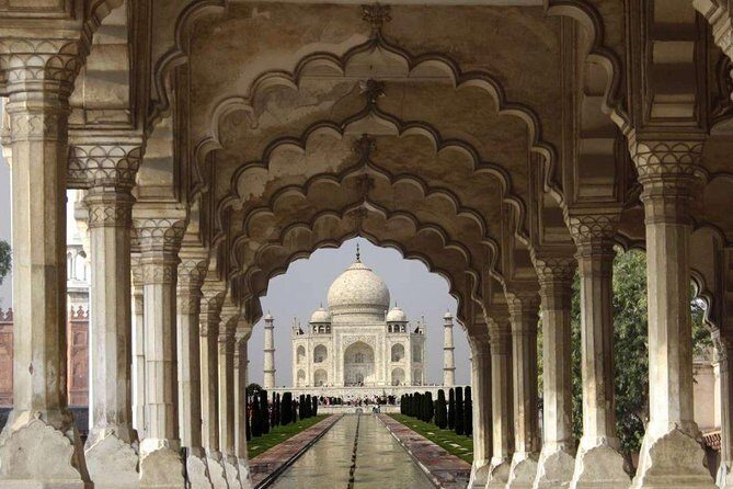 Agra day Tour with Private Taxi & Professional Guide - Who Is This Tour Best For?