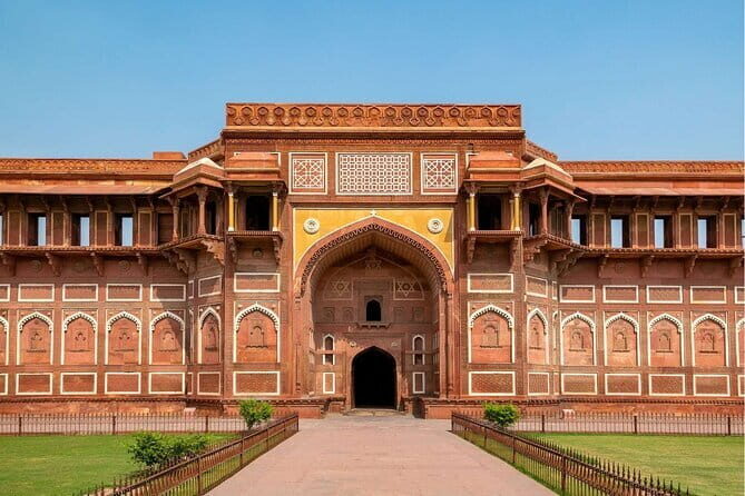 Agra Fort Skip-the-line ticket with Full Guided Tour - Who Should Consider This Tour?