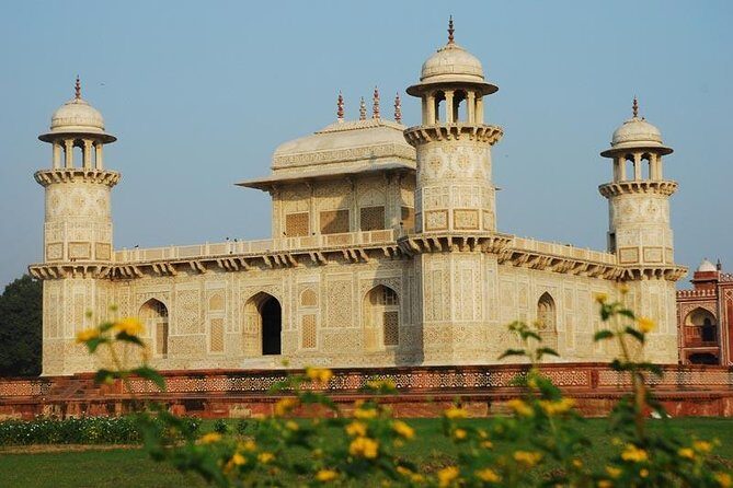 Agra Full Day Taj Mahal at Sunrise With Agra Fort & Itimad-ud-Daulah From Delhi - The Journey to Agra: A Comfortable Start