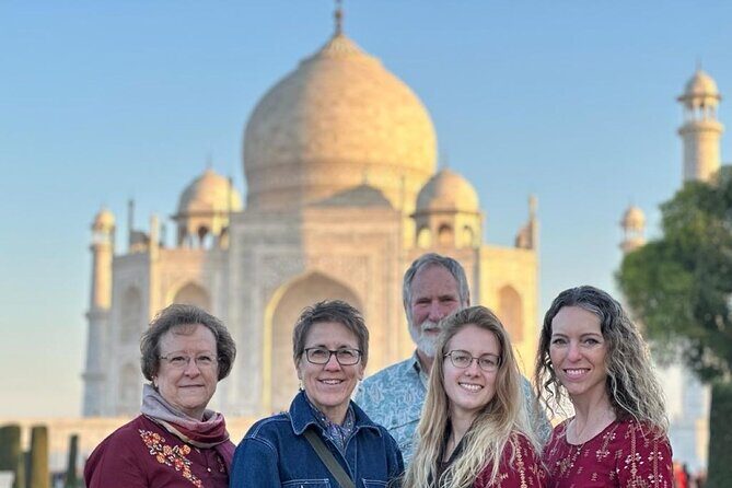 Agra Overnight Tour - Transportation and Guide Experience