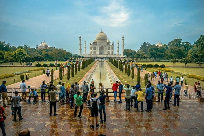 Agra overnight tour from Delhi by car - Authentic Insights from Reviews