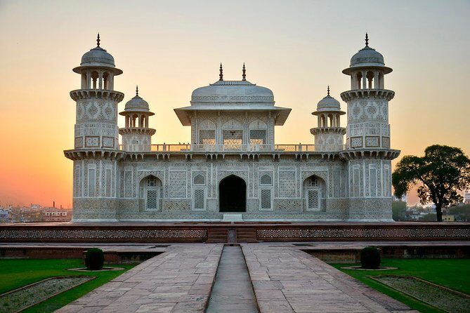 Agra Overnight Tour Package From Delhi - The Itinerary in Detail