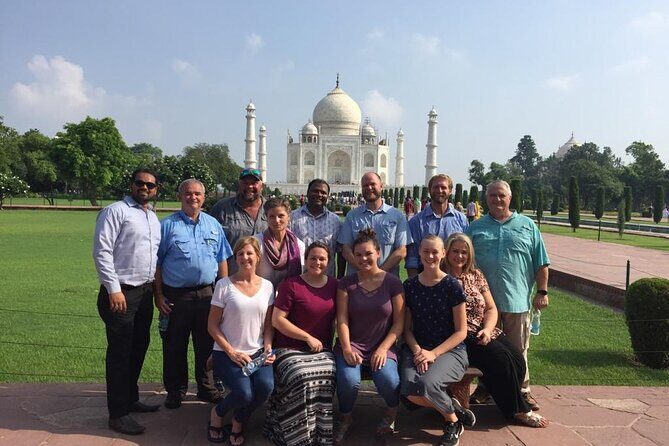 Agra Overnight Tour With 5 Star Hotel - All Inclusive - Exploring the Tour in Depth