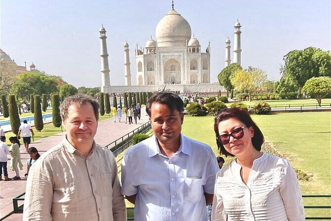 Agra: Private Taj Mahal & Agra Local Tour With Local Guide - A Closer Look at the Itinerary: What to Expect